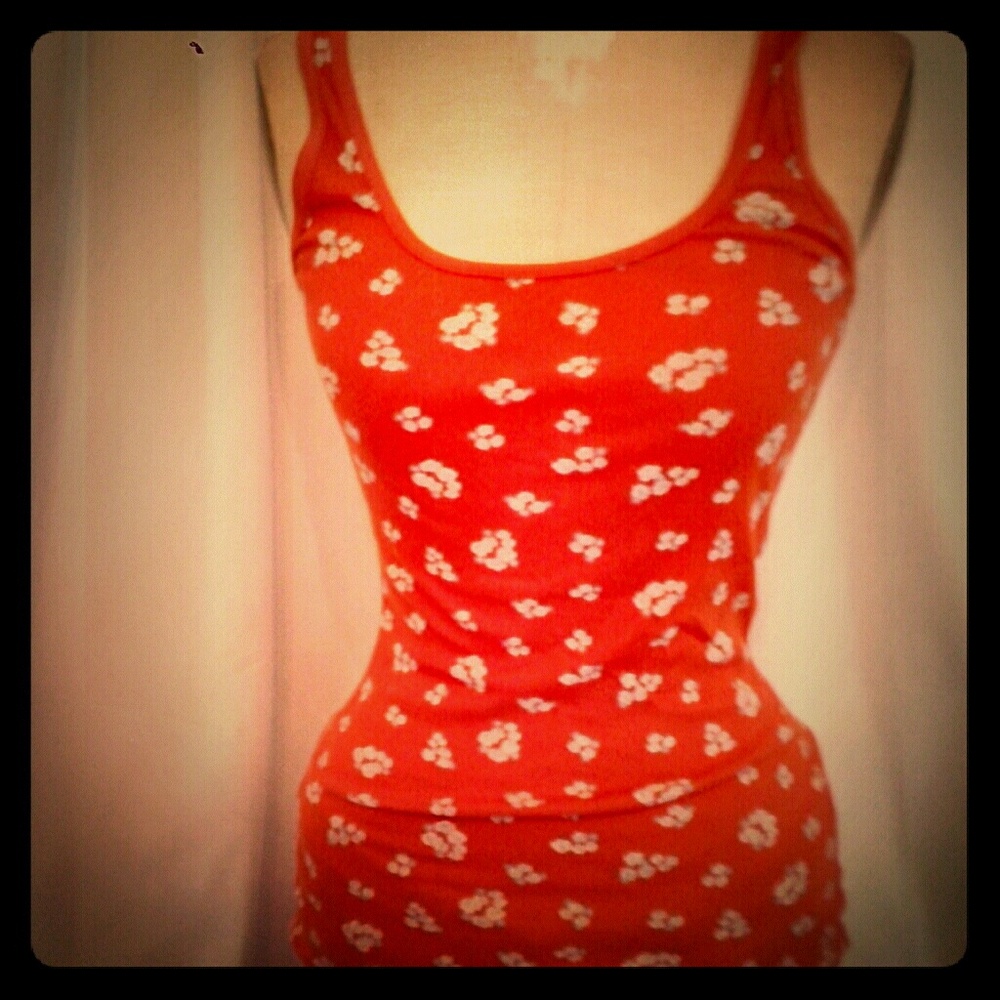 $4 Orange tank with flowers